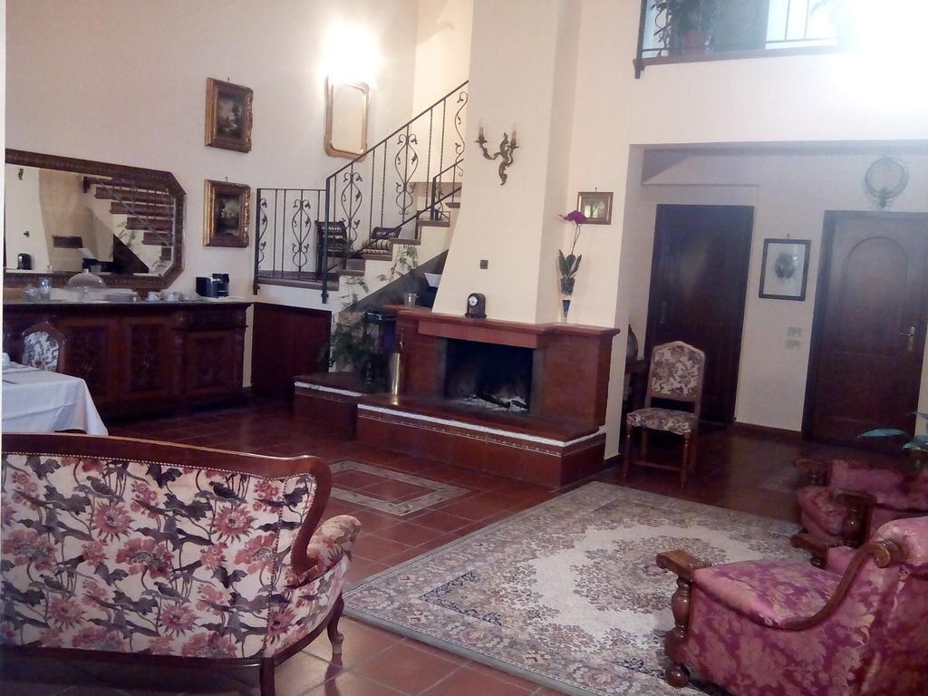 B&B Eleonora Palermo Bagian luar foto