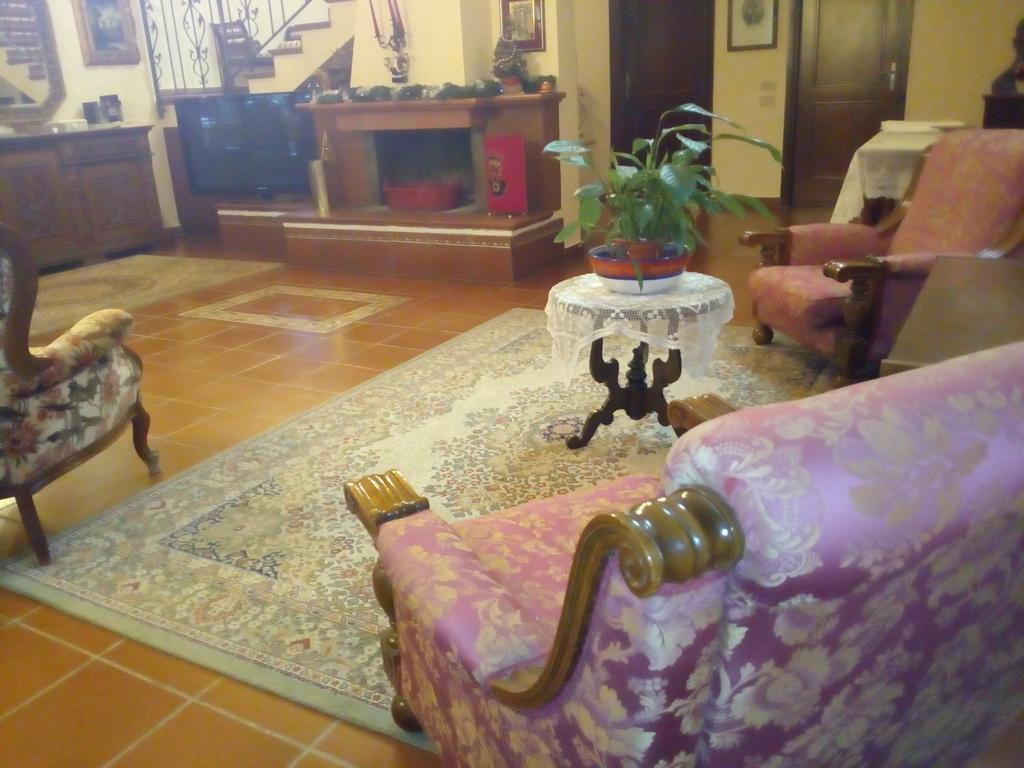 B&B Eleonora Palermo Bagian luar foto