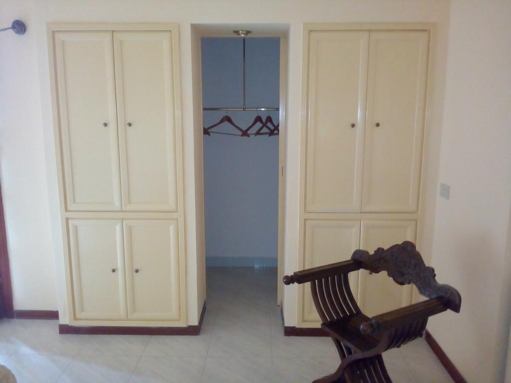 B&B Eleonora Palermo Bagian luar foto